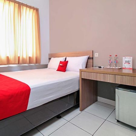 Reddoorz @ Karet Pedurenan 2 Jakarta Bagian luar foto