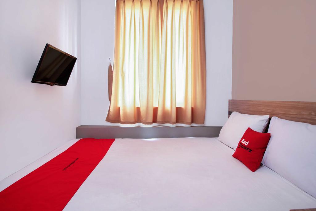 Reddoorz @ Karet Pedurenan 2 Jakarta Bagian luar foto