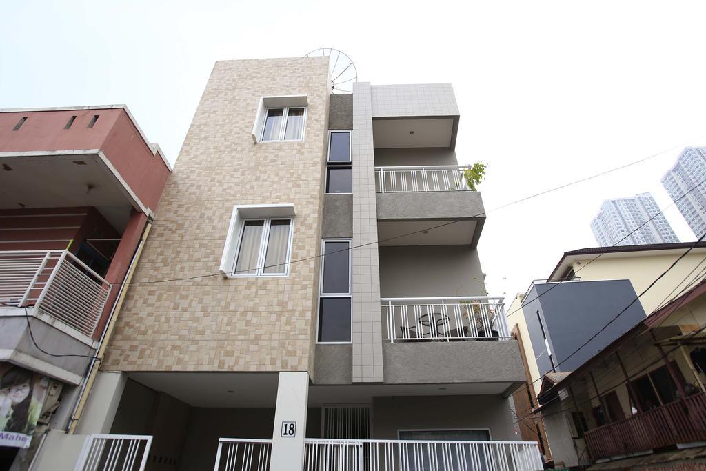 Reddoorz @ Karet Pedurenan 2 Jakarta Bagian luar foto