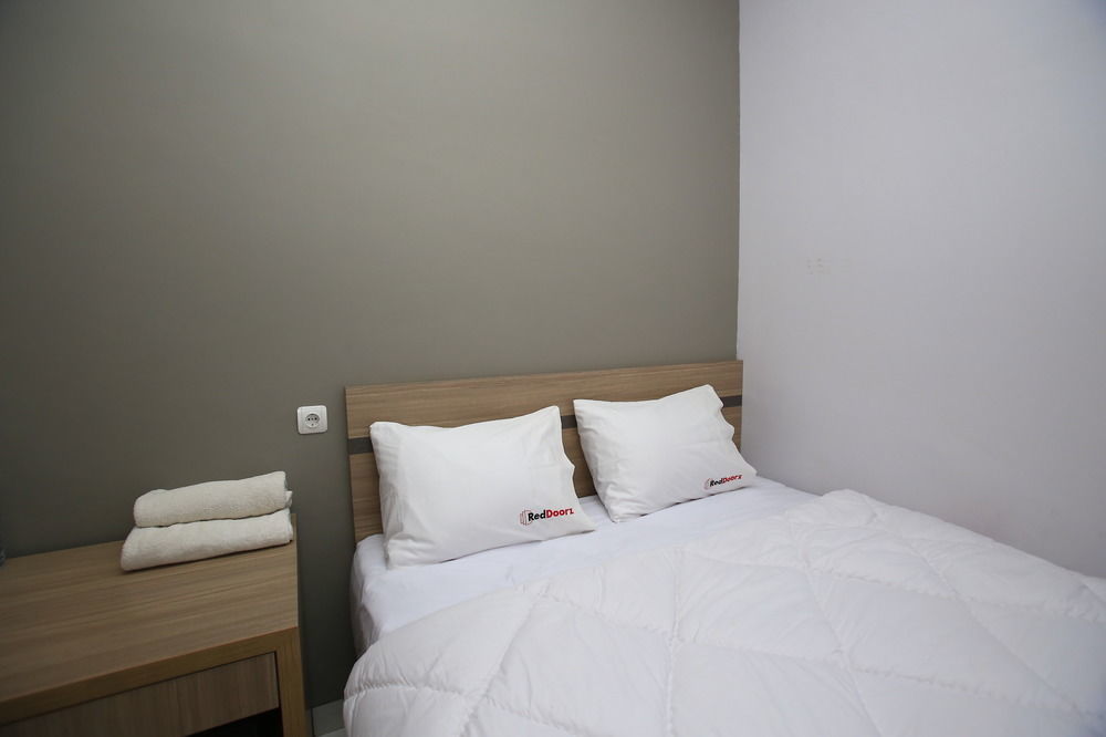 Reddoorz @ Karet Pedurenan 2 Jakarta Bagian luar foto